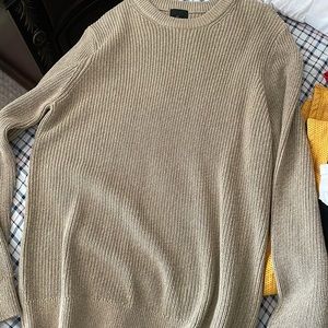 Knit sweater